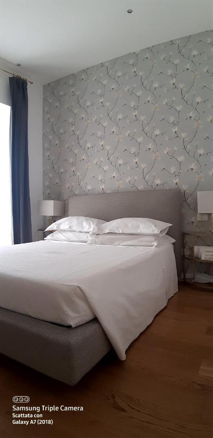 Piazza Venezia Suite And Terrace Rome Exterior photo